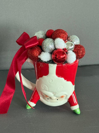 Cup FF, Seasonal Decoration