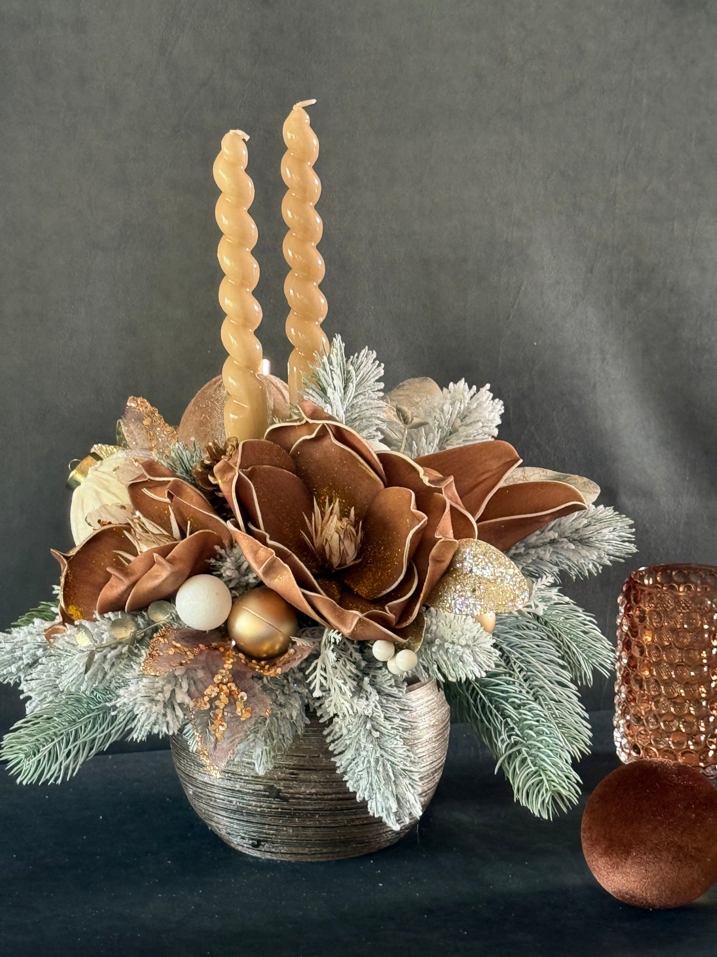 Anita, Seasonal Decoration