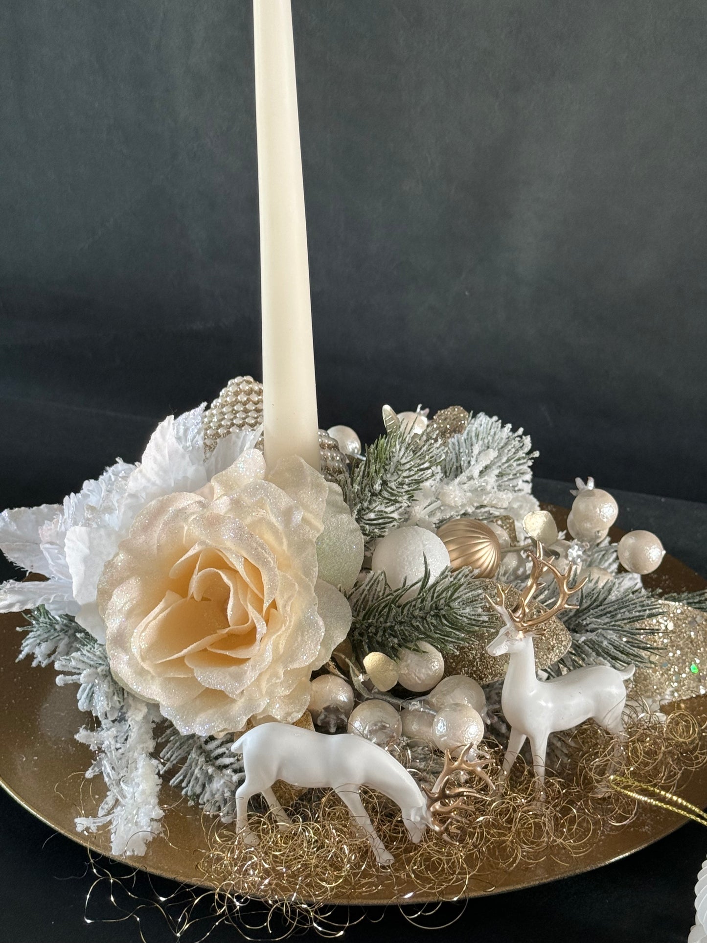 Bella, Seasonal Decoration