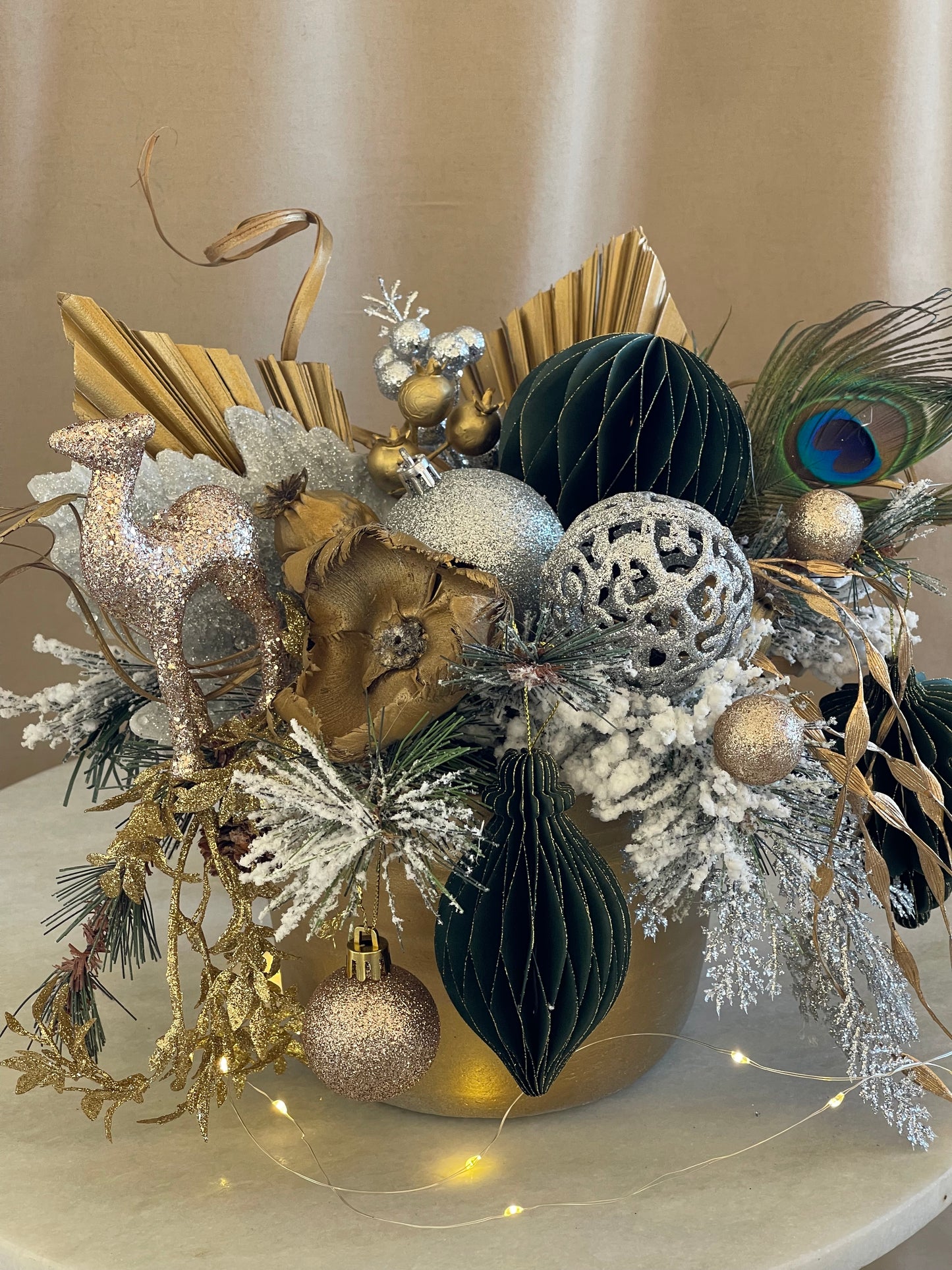 Paratiny Seasonal Decoration