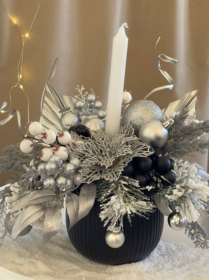 Sisvestre Seasonal Decoration