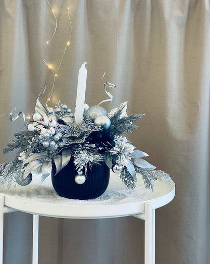 Sisvestre Seasonal Decoration