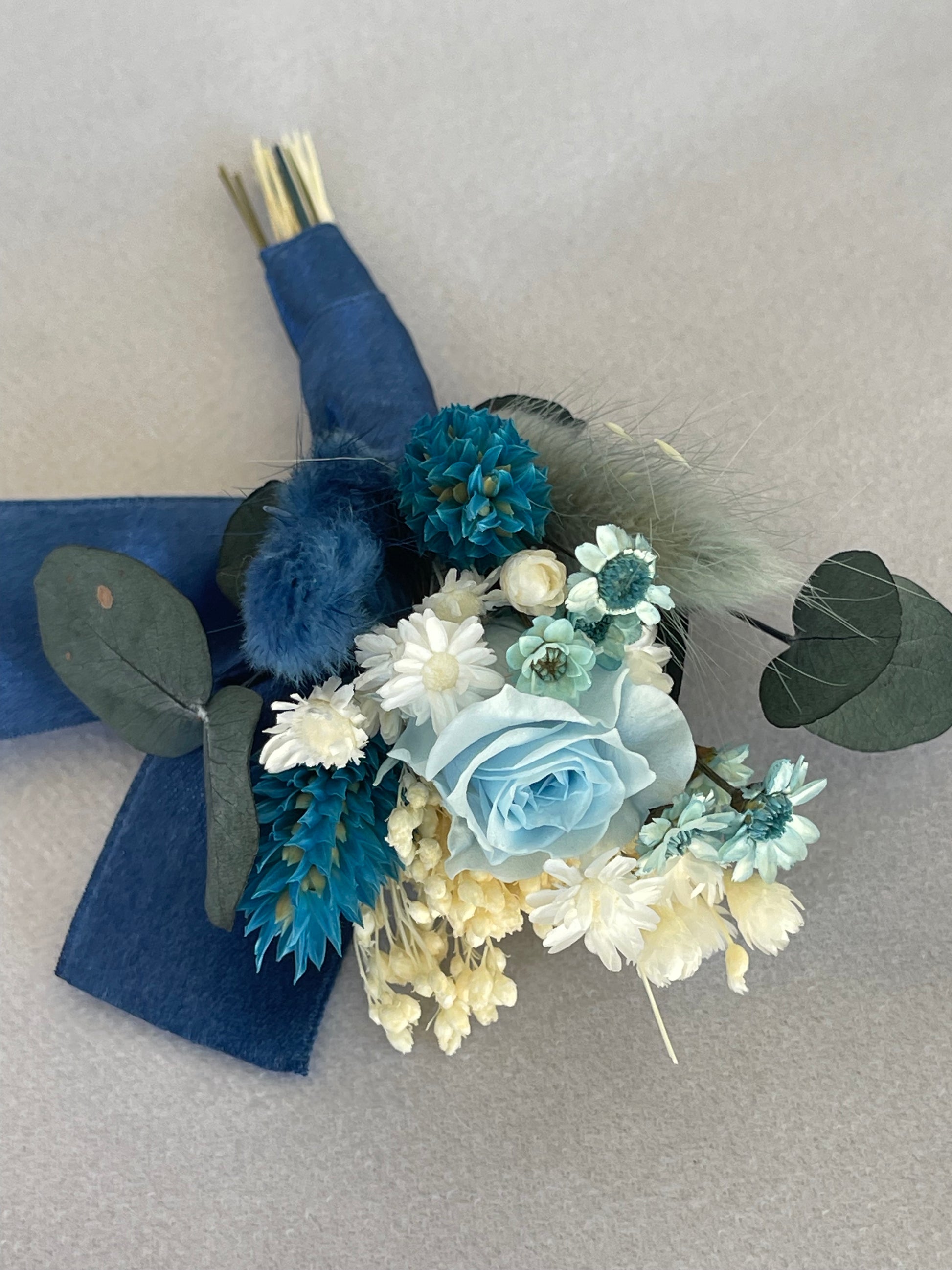 flores preservadas, ramo de novia, regalo, ideas de regalo, preserved flowers, dried flowers, españa, francia, portugal, wedding, boutonniere, azul, blue